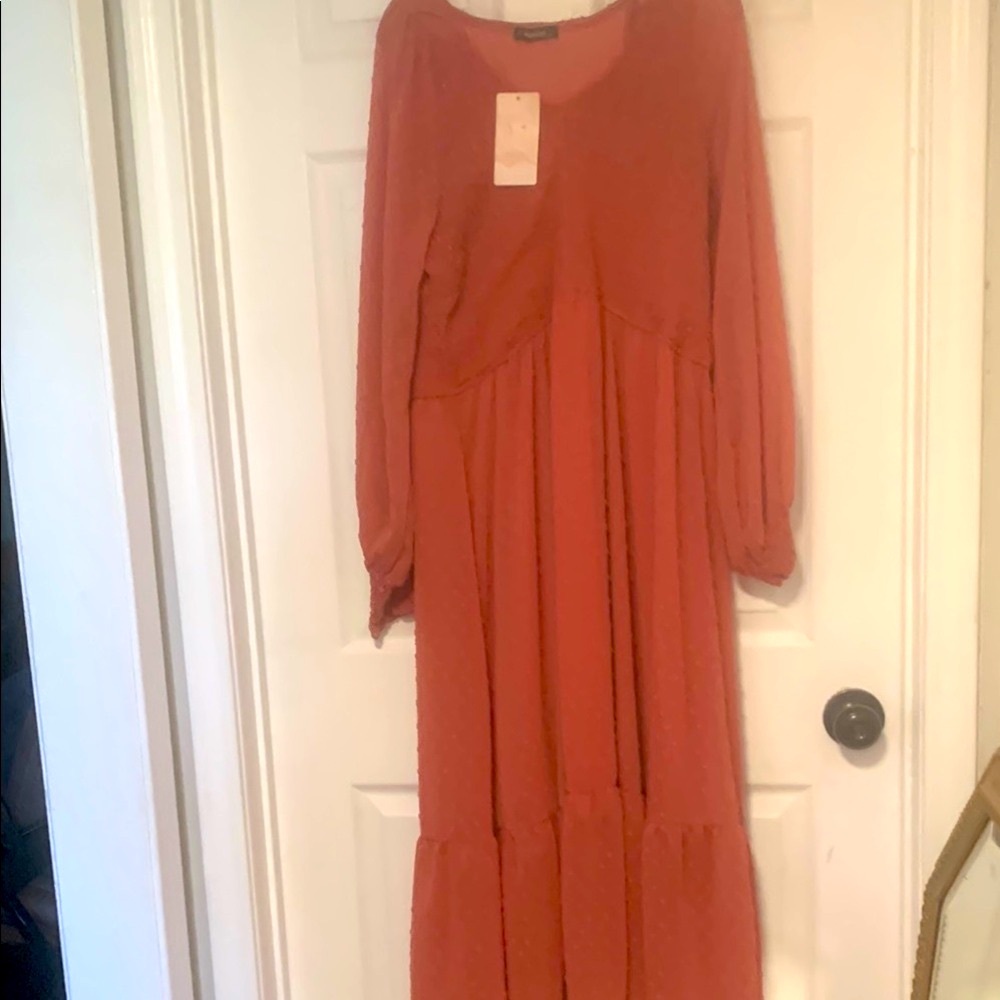 Elegant Rust Maxi Dress